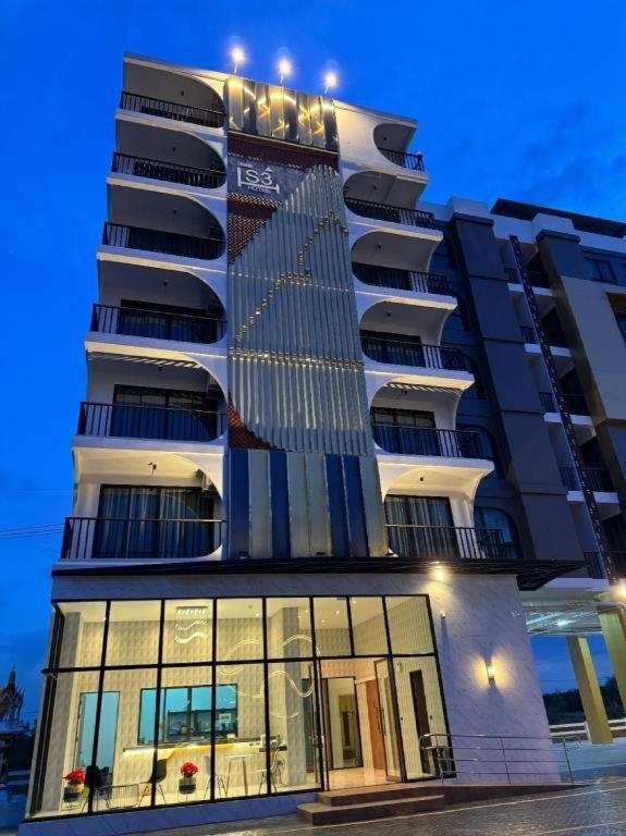 At Ayutthaya Hotel Eksteriør bilde